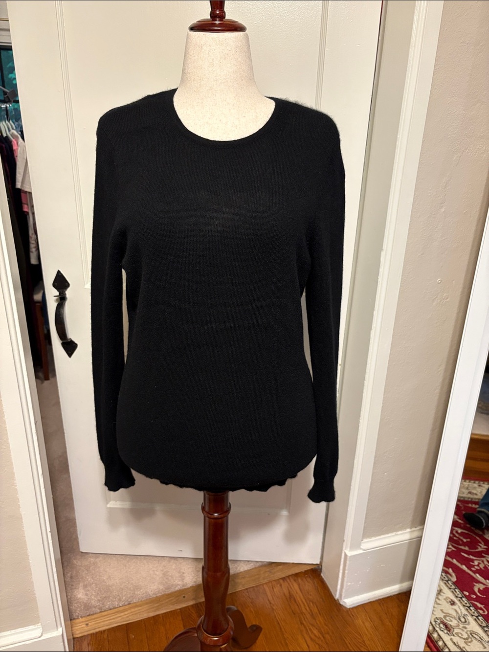 Charter Club 100% Cashmere Crewneck Women's Sweater — Never Worn
